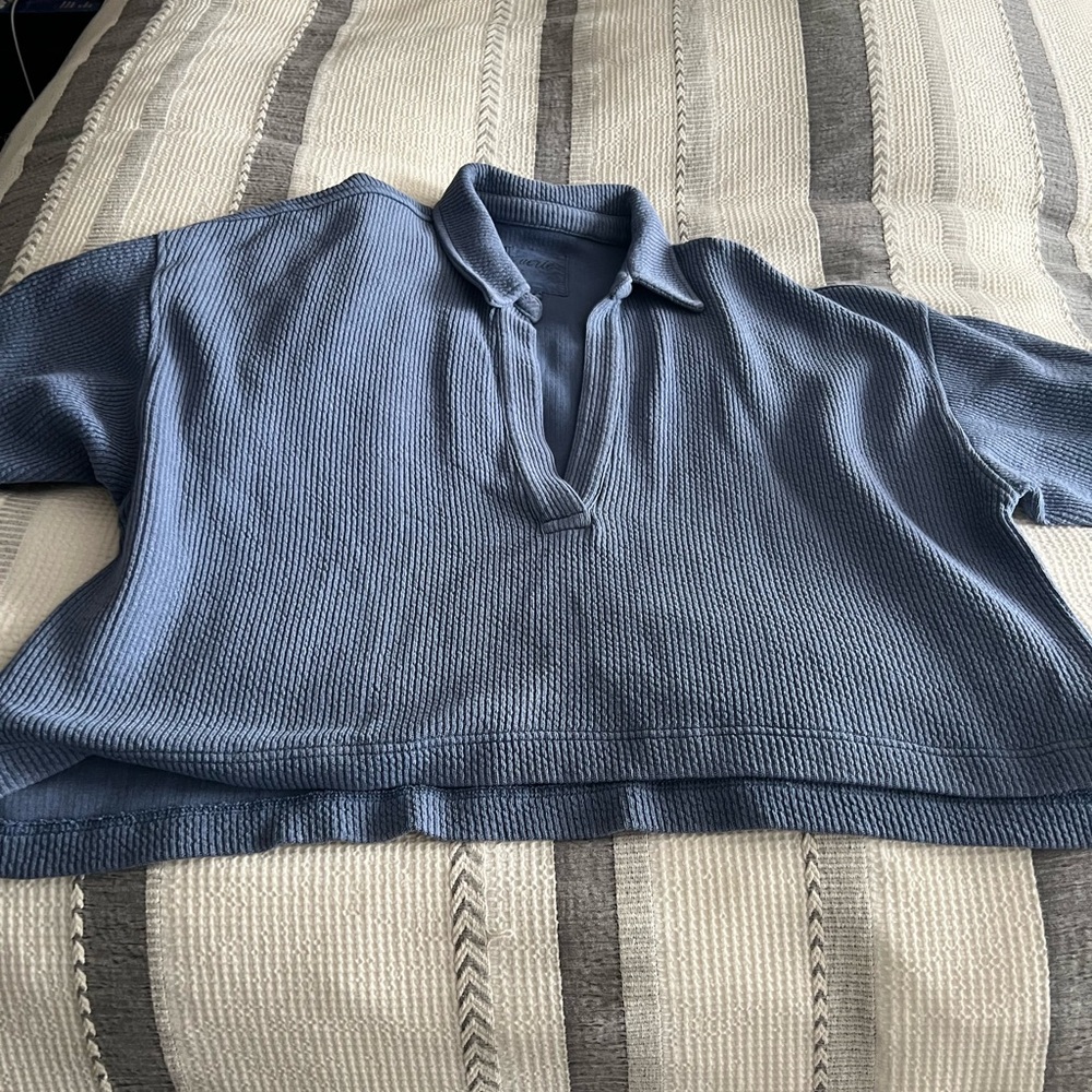 aerie Blue V-Neck Sweater with Sleeves
